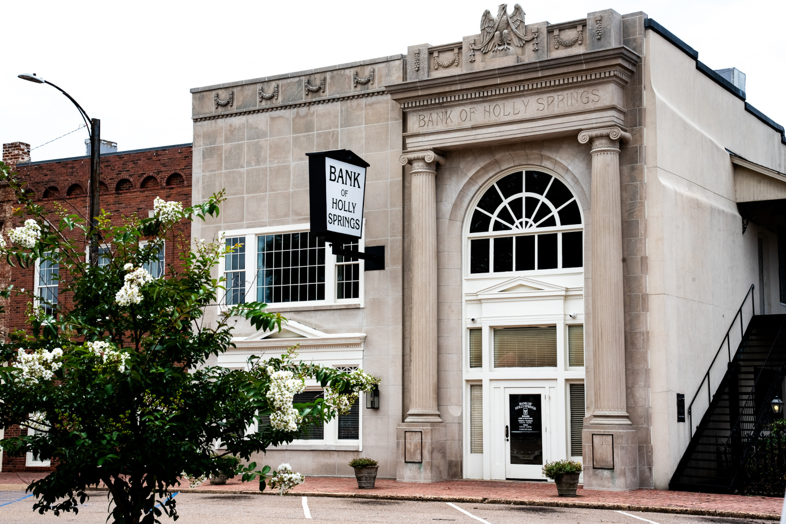 Bank Of Holly Springs